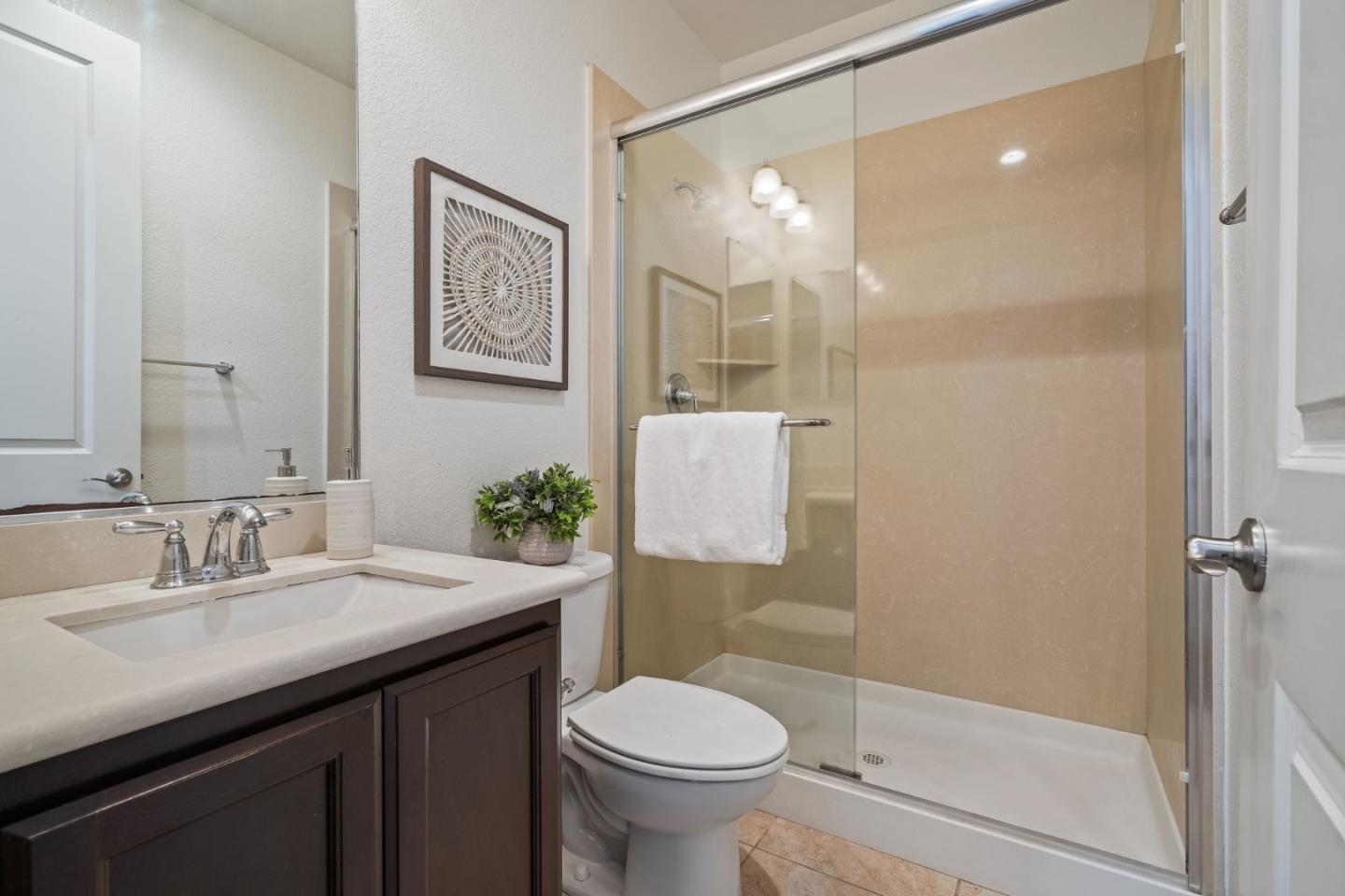 Detail Gallery Image 25 of 70 For 28784 Vista Grande Dr, Hayward,  CA 94544 - 4 Beds | 3 Baths