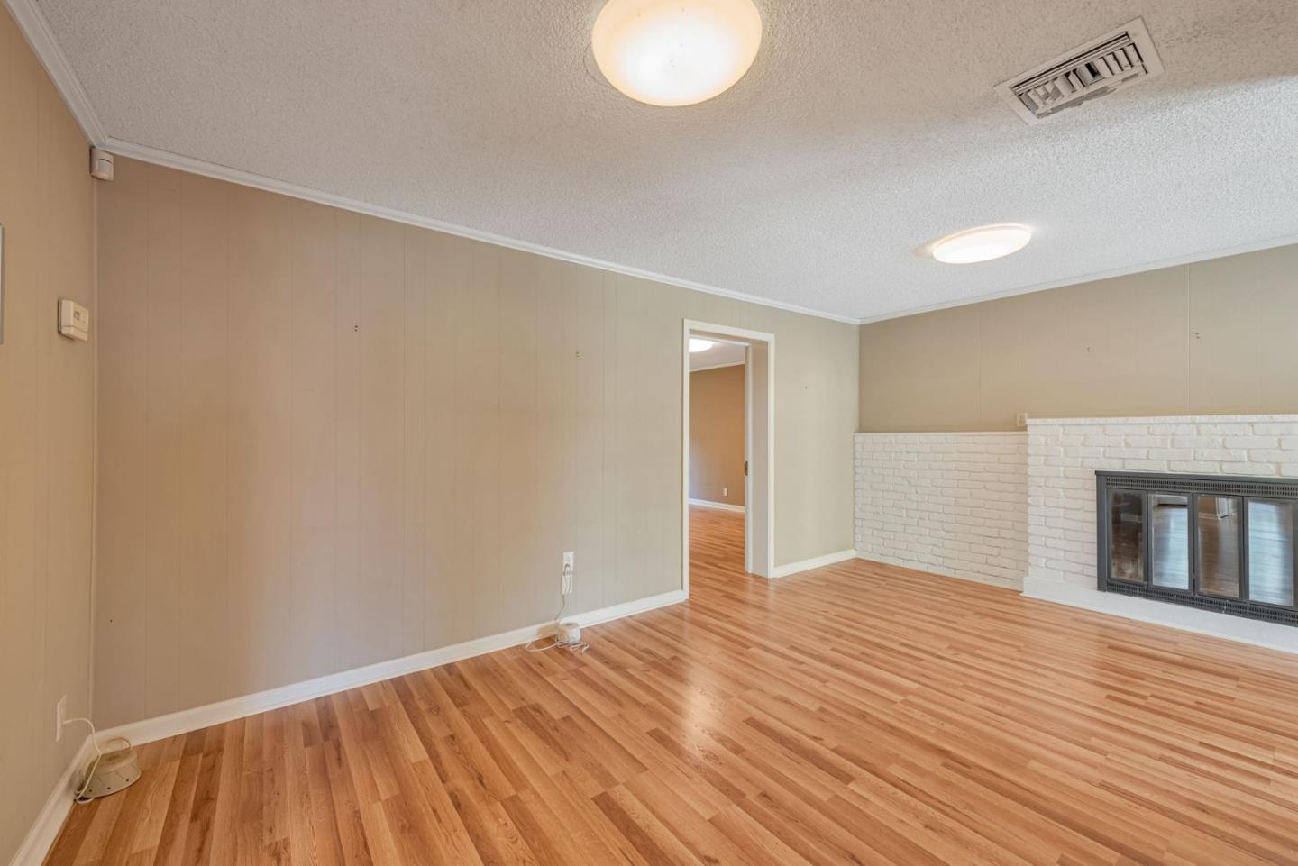 Detail Gallery Image 13 of 48 For 241 S San Antonio Rd, Los Altos,  CA 94022 - – Beds | – Baths