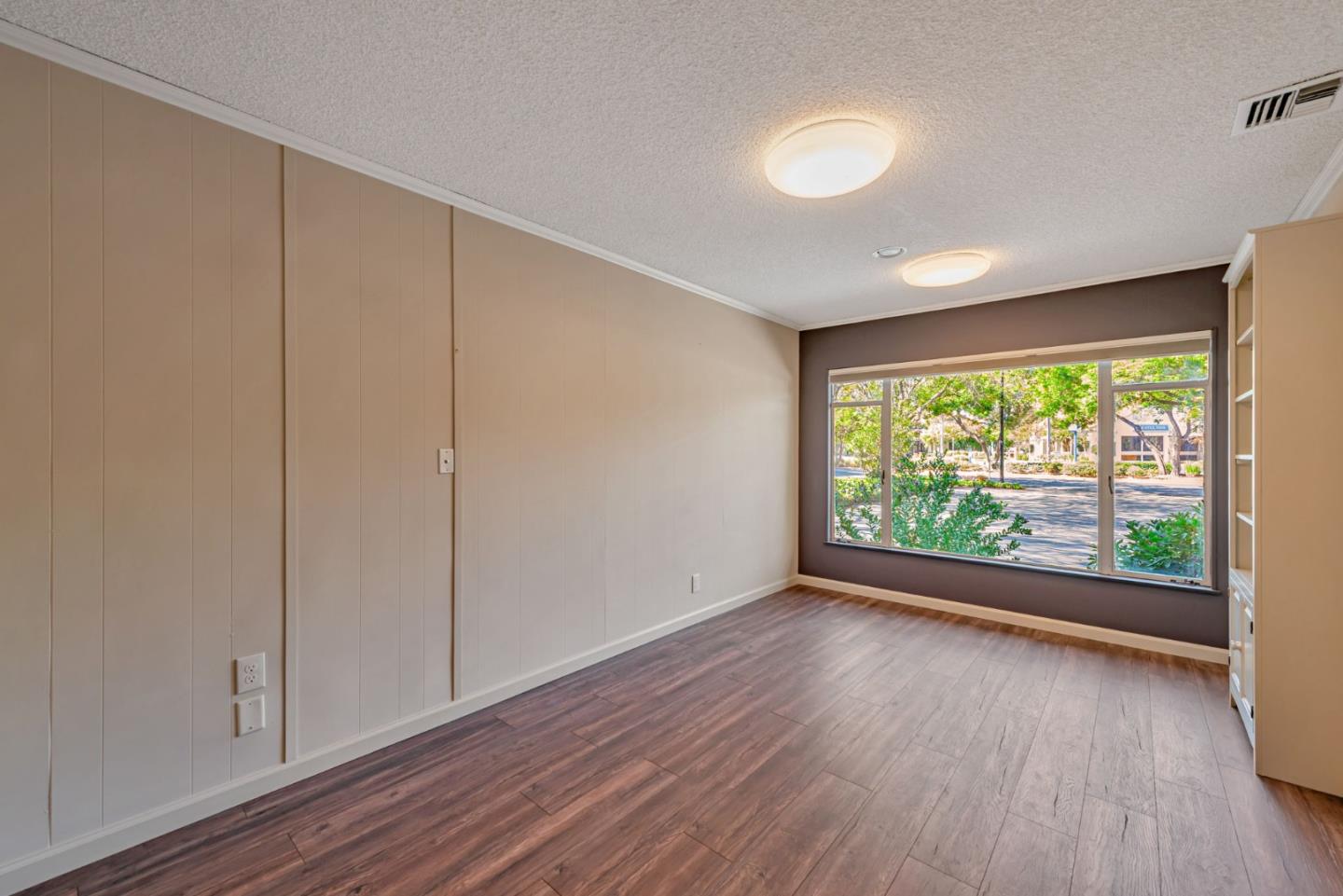 Detail Gallery Image 21 of 48 For 241 S San Antonio Rd, Los Altos,  CA 94022 - – Beds | – Baths