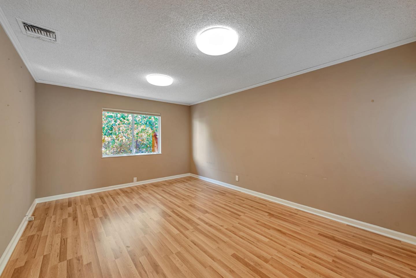 Detail Gallery Image 33 of 48 For 241 S San Antonio Rd, Los Altos,  CA 94022 - – Beds | – Baths