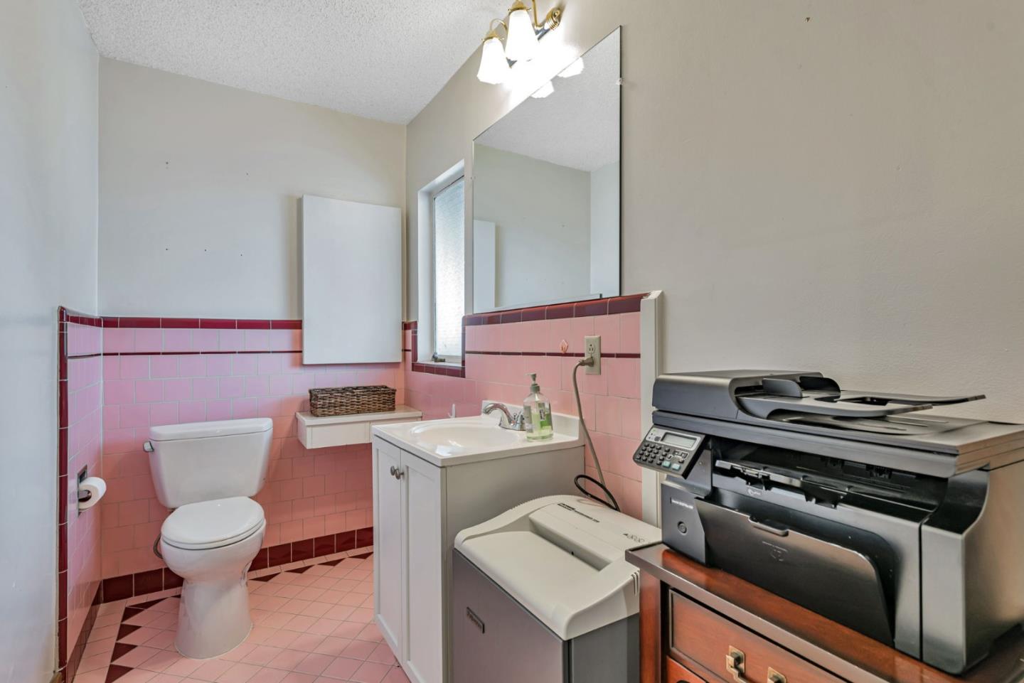 Detail Gallery Image 38 of 48 For 241 S San Antonio Rd, Los Altos,  CA 94022 - – Beds | – Baths