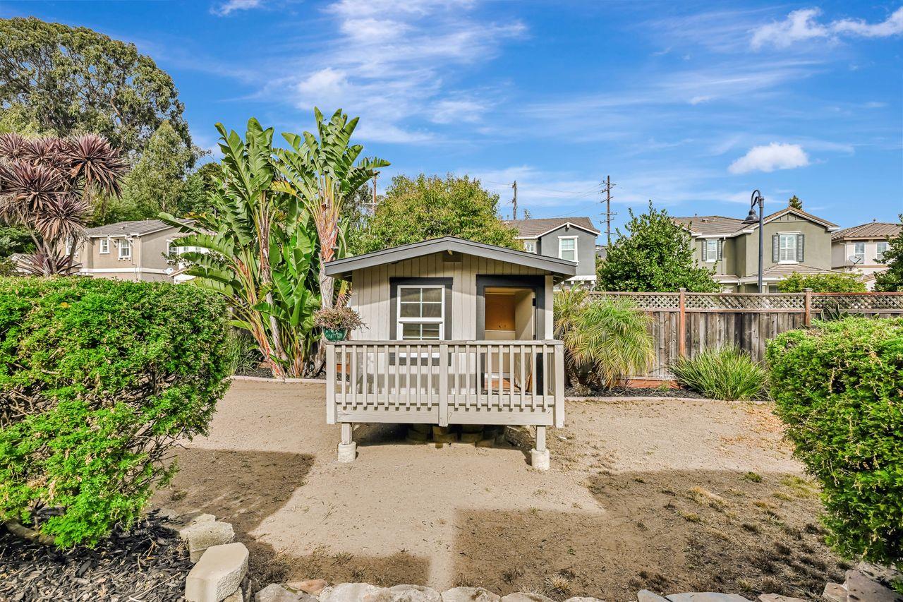 Detail Gallery Image 35 of 41 For 579 Hawthorne Ave, San Bruno,  CA 94066 - 3 Beds | 1/1 Baths