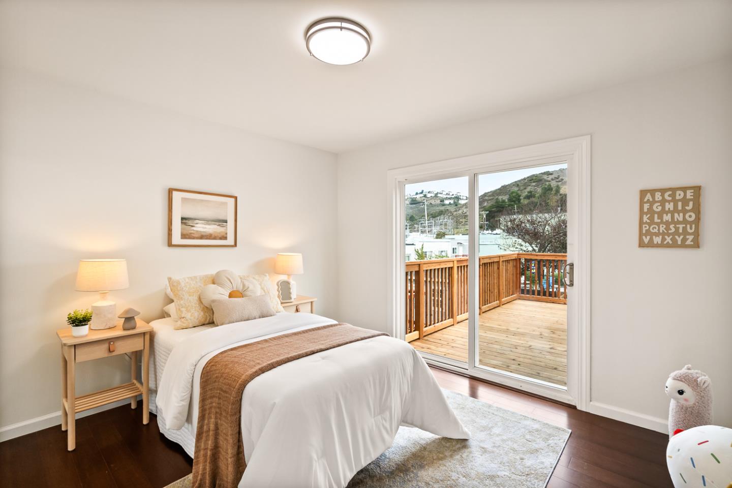 Detail Gallery Image 14 of 36 For 615 Florence St, Daly City,  CA 94014 - 2 Beds | 1 Baths