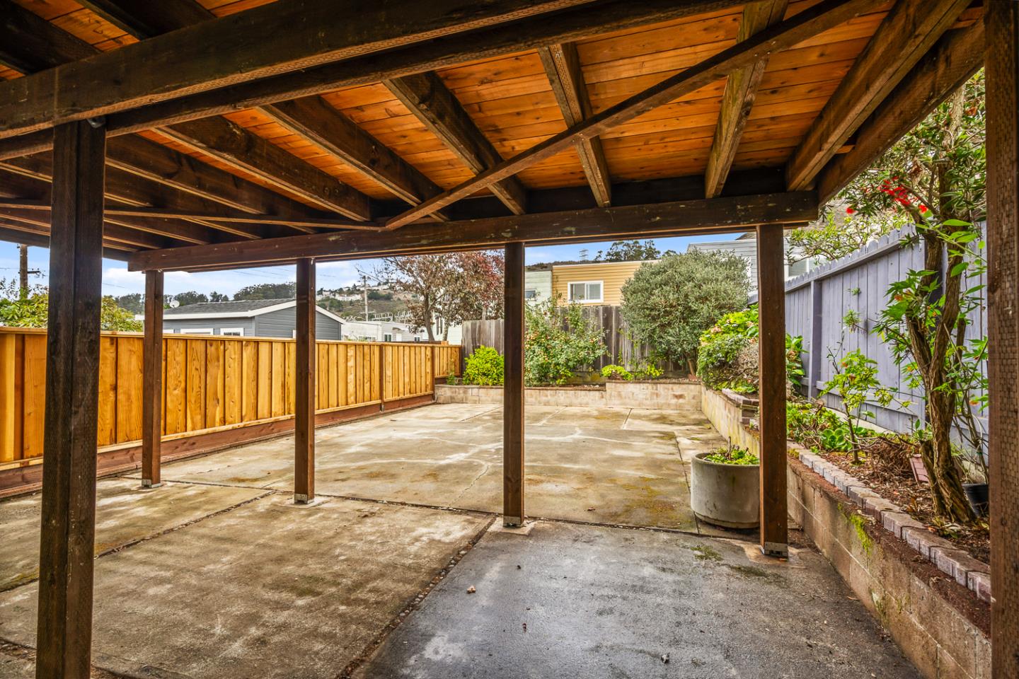 Detail Gallery Image 24 of 36 For 615 Florence St, Daly City,  CA 94014 - 2 Beds | 1 Baths