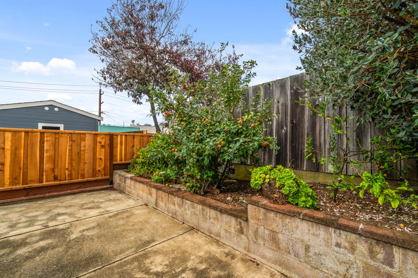 Detail Gallery Image 27 of 36 For 615 Florence St, Daly City,  CA 94014 - 2 Beds | 1 Baths