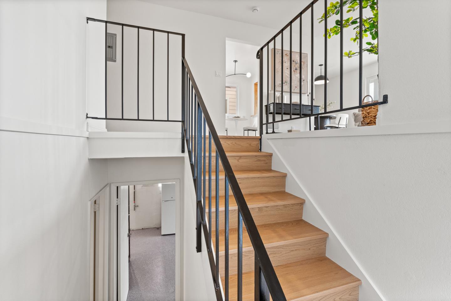 Detail Gallery Image 2 of 46 For 130 Morton Dr, Daly City,  CA 94015 - 3 Beds | 2 Baths