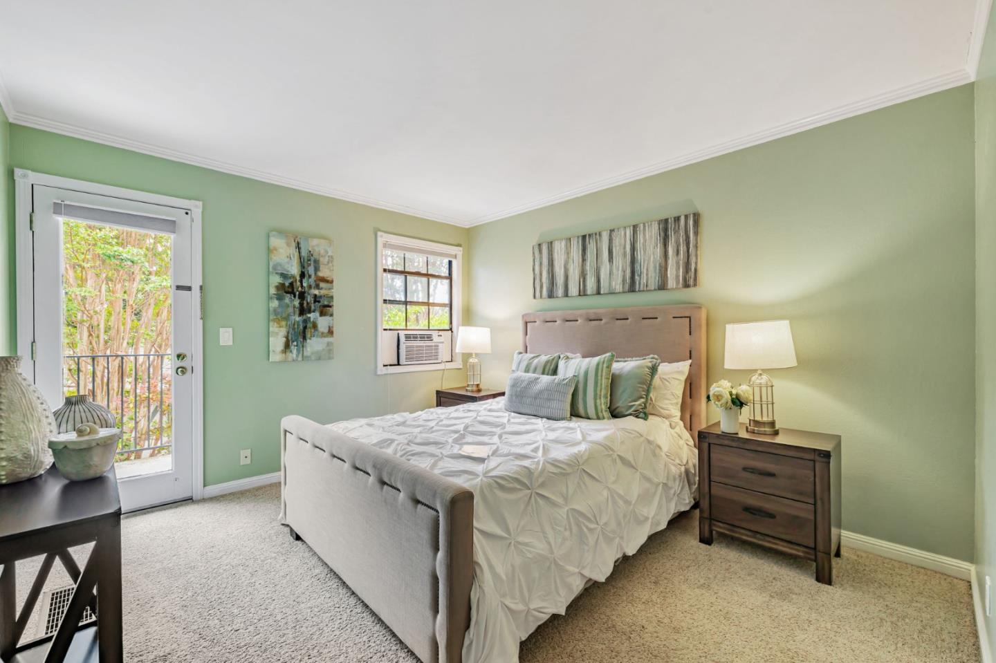 Detail Gallery Image 22 of 38 For 175 Evandale Ave #2,  Mountain View,  CA 94043 - 2 Beds | 2/1 Baths