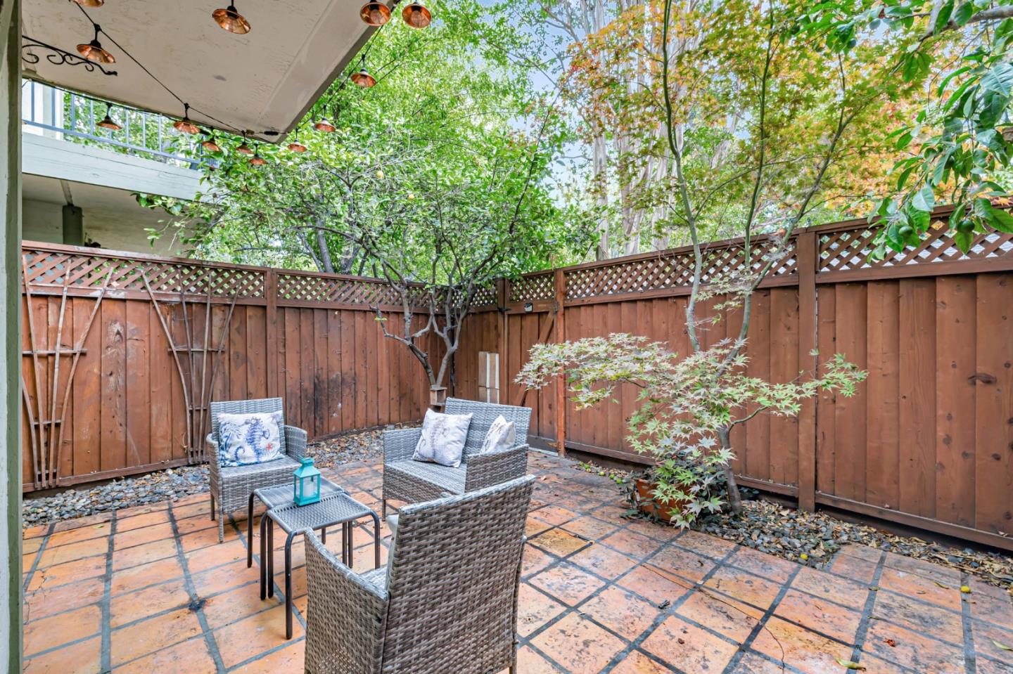 Detail Gallery Image 34 of 38 For 175 Evandale Ave #2,  Mountain View,  CA 94043 - 2 Beds | 2/1 Baths