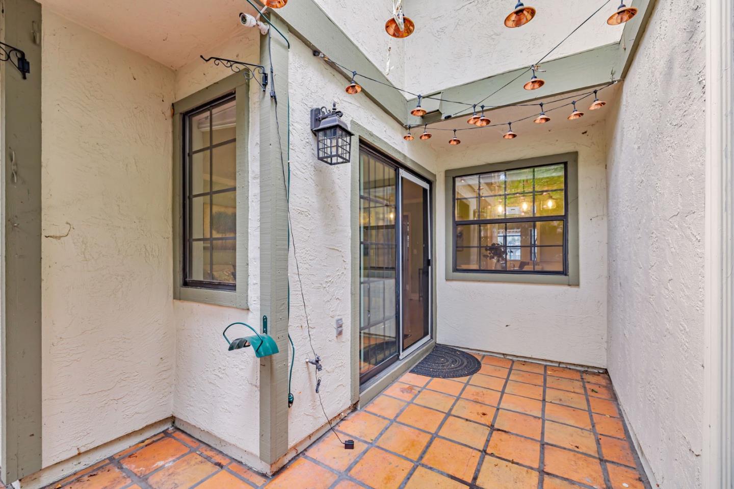 Detail Gallery Image 36 of 38 For 175 Evandale Ave #2,  Mountain View,  CA 94043 - 2 Beds | 2/1 Baths