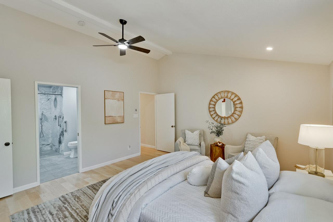 Detail Gallery Image 31 of 95 For 1590 Vineyard Dr, Los Altos,  CA 94024 - 5 Beds | 3 Baths