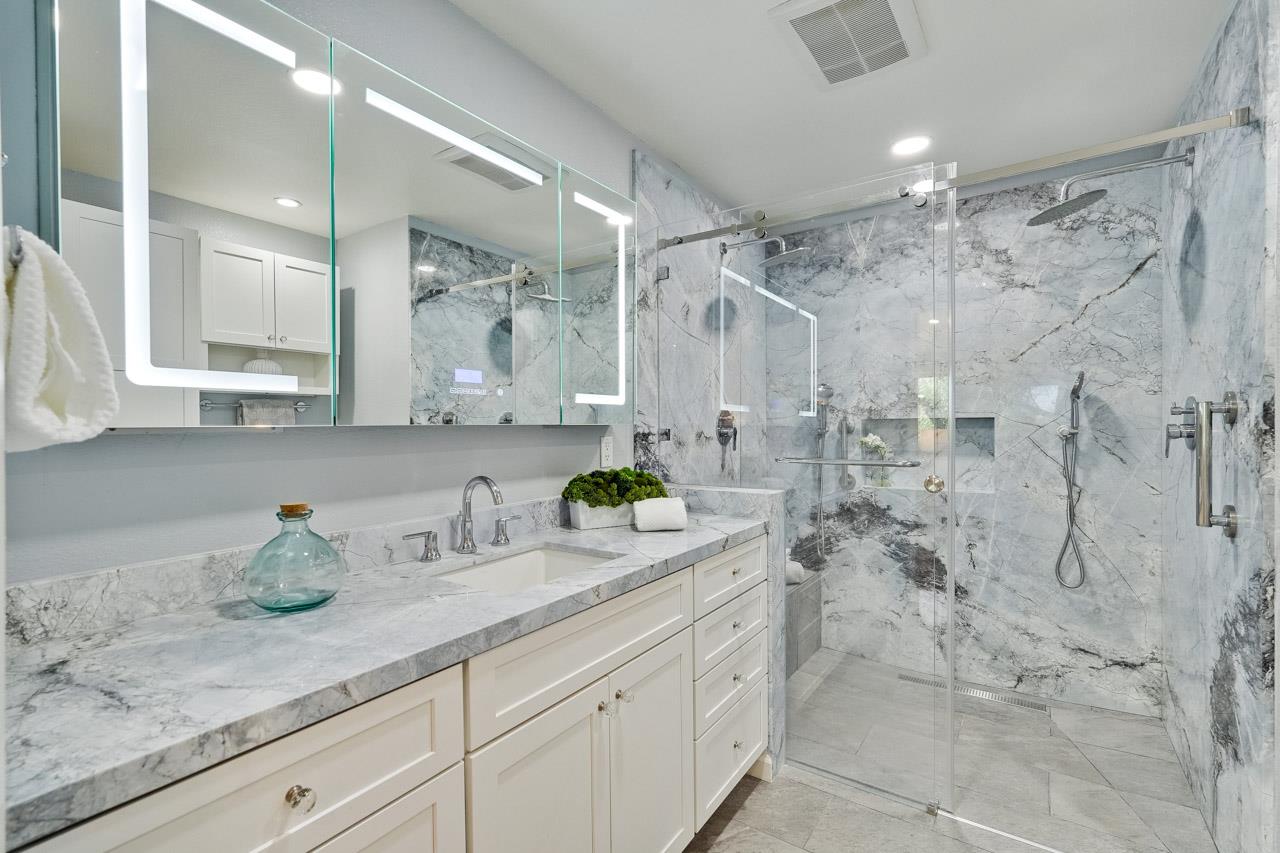 Detail Gallery Image 36 of 95 For 1590 Vineyard Dr, Los Altos,  CA 94024 - 5 Beds | 3 Baths