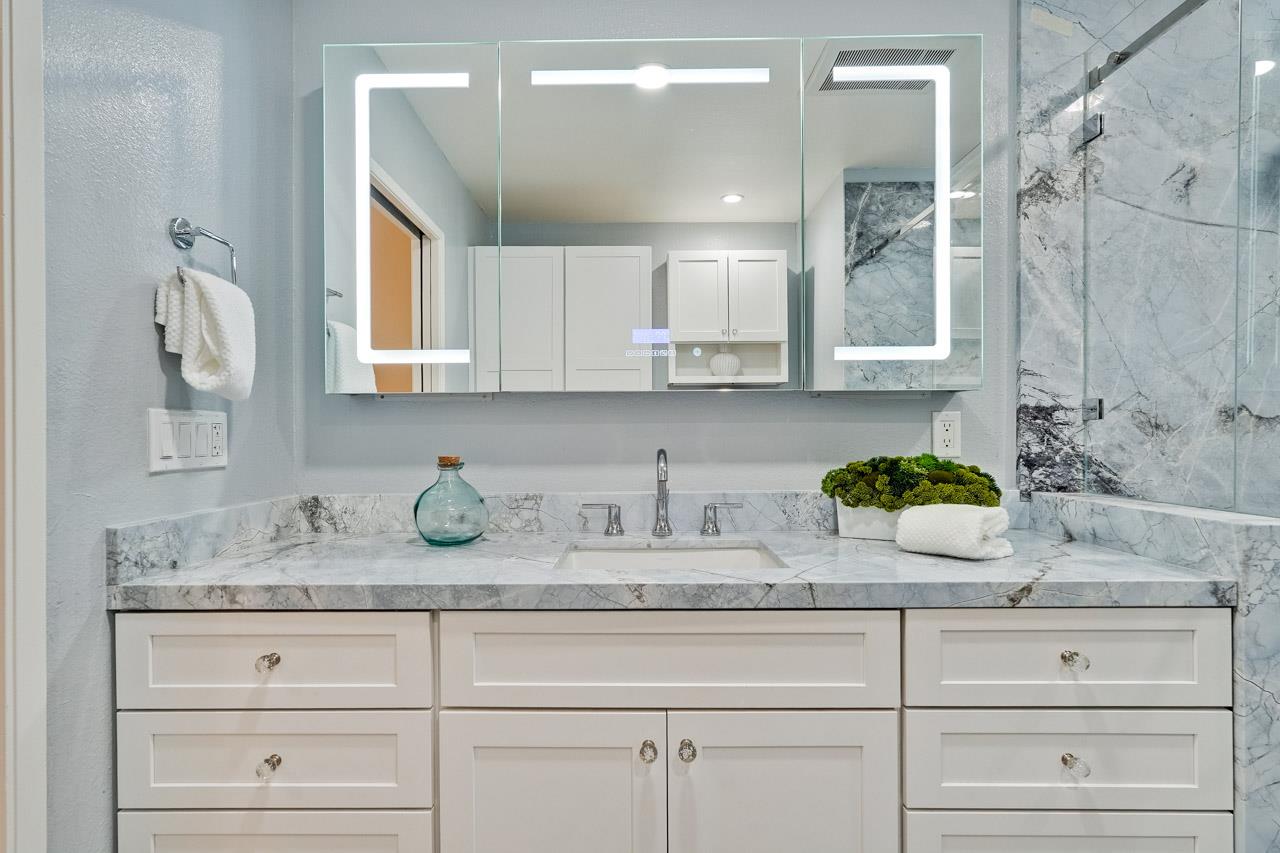 Detail Gallery Image 38 of 95 For 1590 Vineyard Dr, Los Altos,  CA 94024 - 5 Beds | 3 Baths