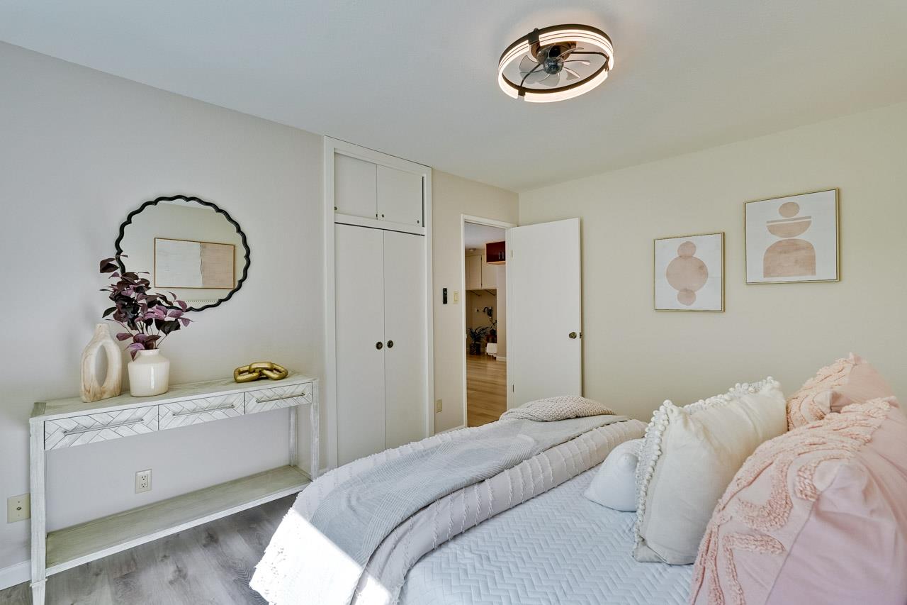 Detail Gallery Image 51 of 95 For 1590 Vineyard Dr, Los Altos,  CA 94024 - 5 Beds | 3 Baths