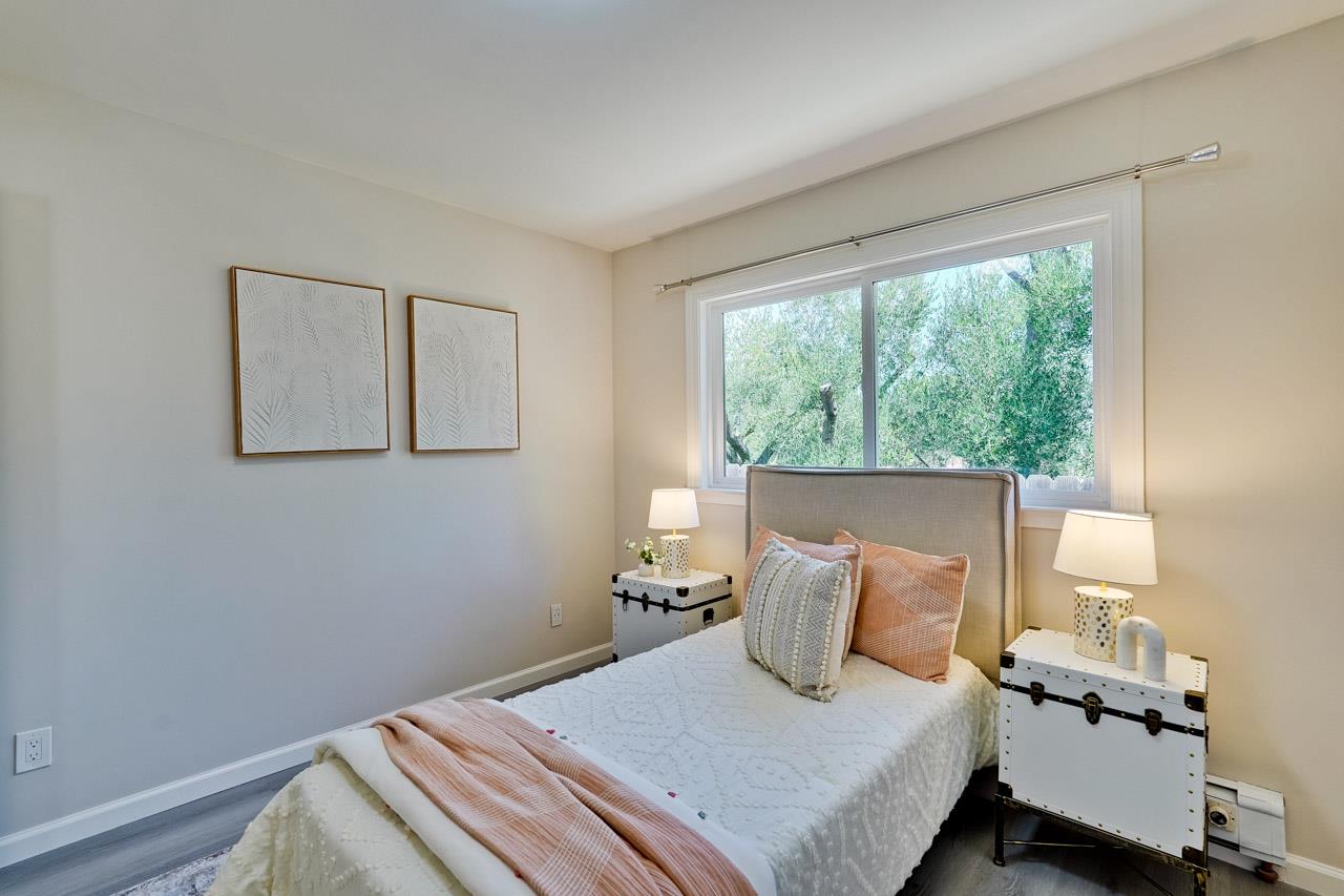 Detail Gallery Image 58 of 95 For 1590 Vineyard Dr, Los Altos,  CA 94024 - 5 Beds | 3 Baths