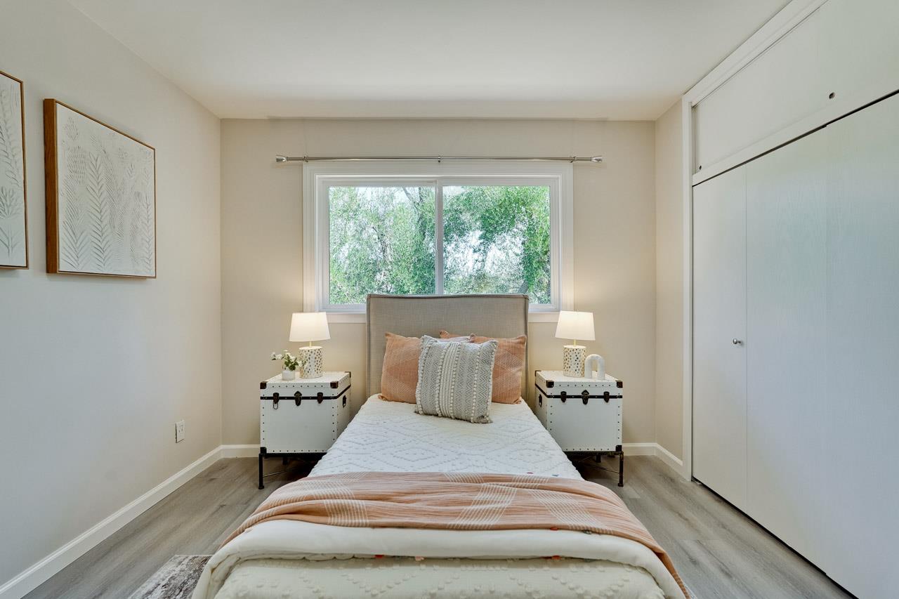 Detail Gallery Image 59 of 95 For 1590 Vineyard Dr, Los Altos,  CA 94024 - 5 Beds | 3 Baths