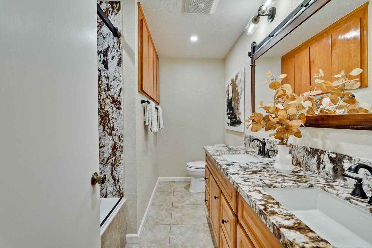 Detail Gallery Image 60 of 95 For 1590 Vineyard Dr, Los Altos,  CA 94024 - 5 Beds | 3 Baths