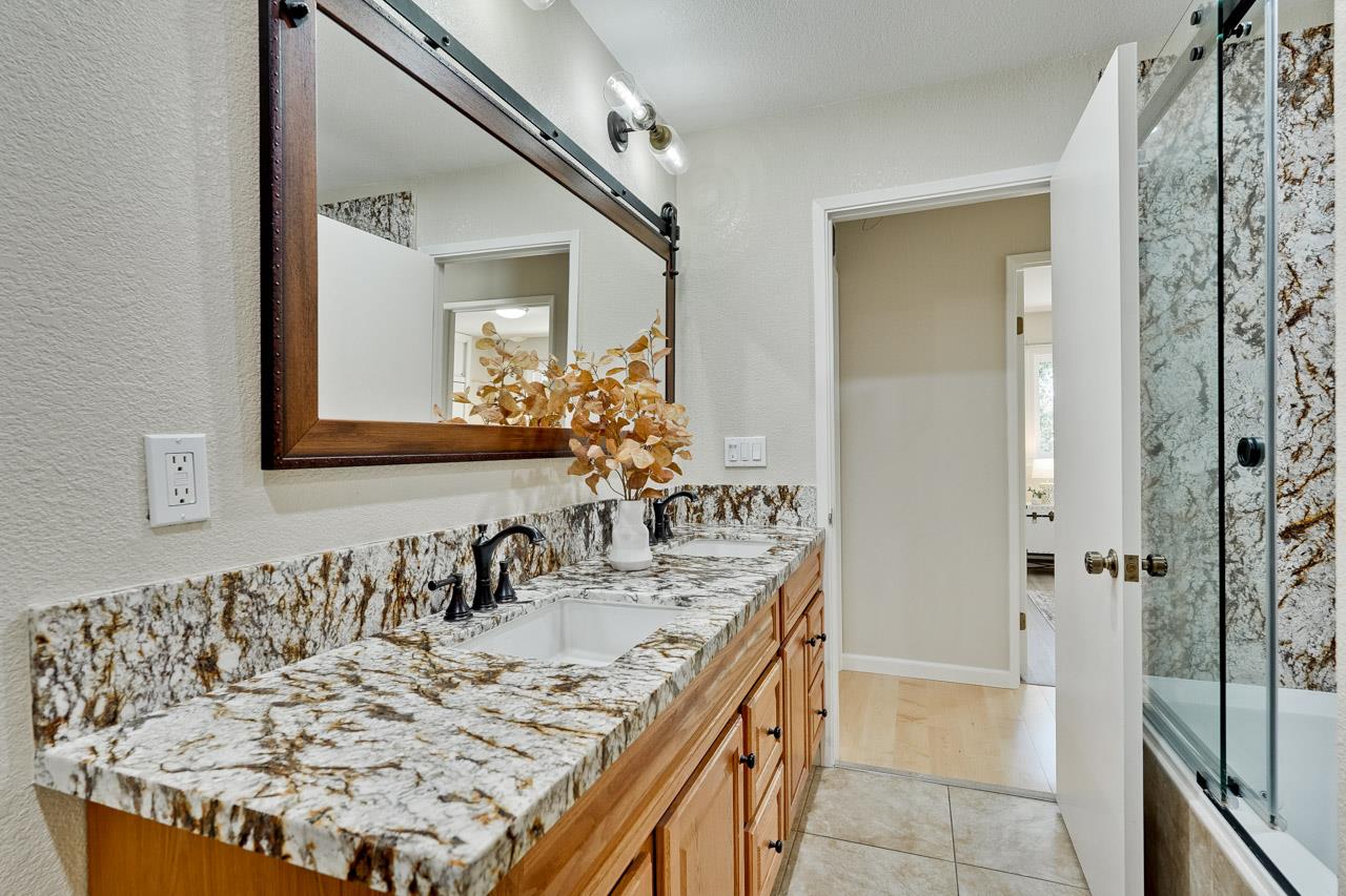 Detail Gallery Image 62 of 95 For 1590 Vineyard Dr, Los Altos,  CA 94024 - 5 Beds | 3 Baths