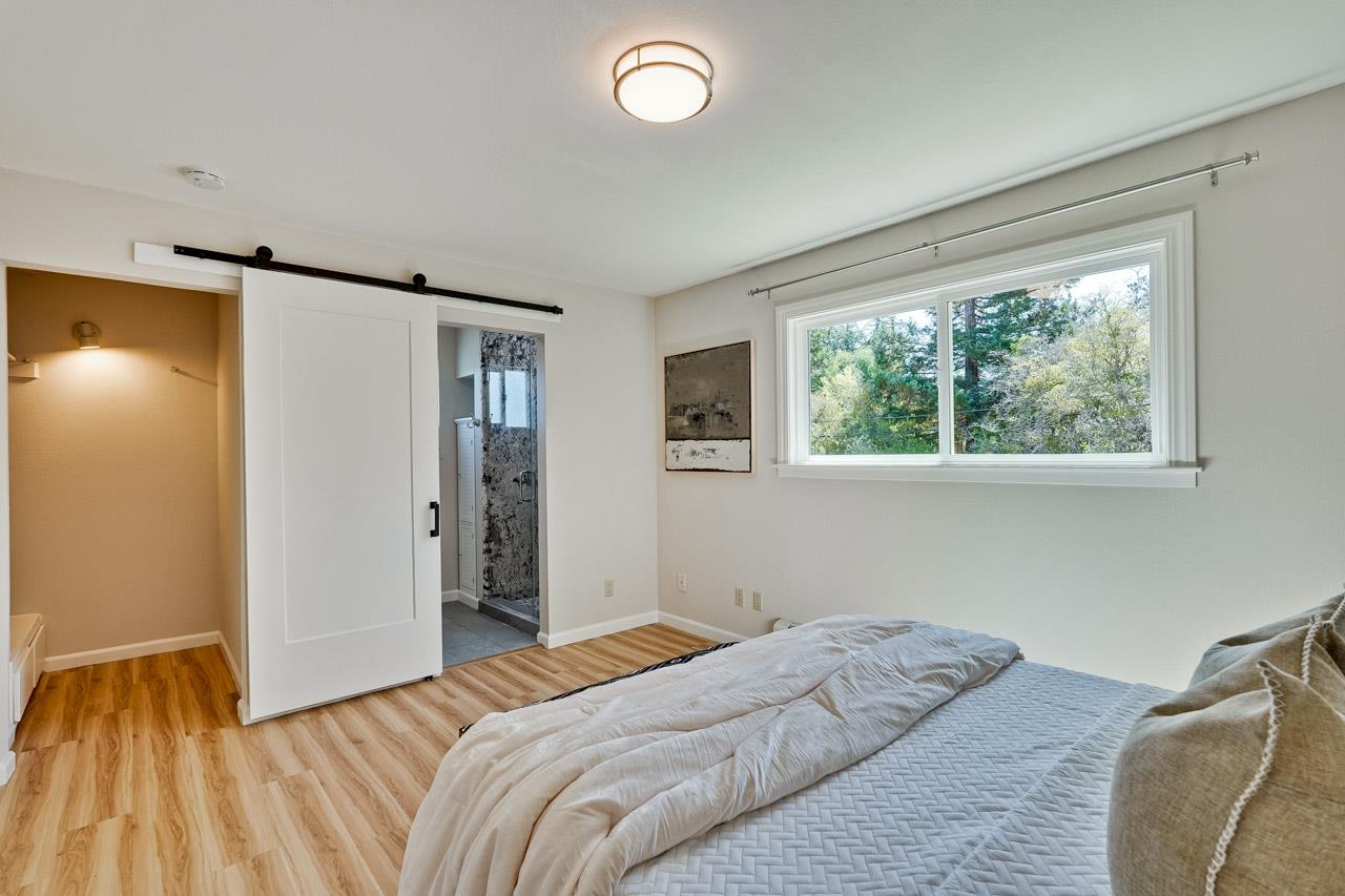 Detail Gallery Image 64 of 95 For 1590 Vineyard Dr, Los Altos,  CA 94024 - 5 Beds | 3 Baths