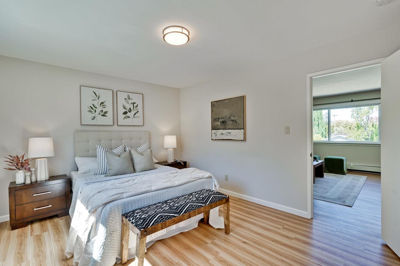 Detail Gallery Image 66 of 95 For 1590 Vineyard Dr, Los Altos,  CA 94024 - 5 Beds | 3 Baths