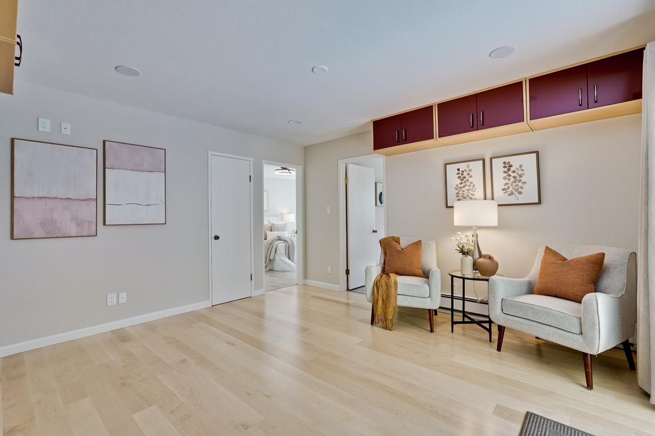 Detail Gallery Image 73 of 95 For 1590 Vineyard Dr, Los Altos,  CA 94024 - 5 Beds | 3 Baths