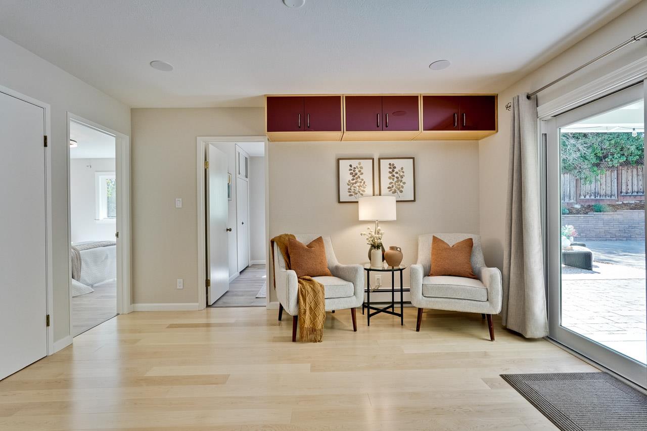 Detail Gallery Image 74 of 95 For 1590 Vineyard Dr, Los Altos,  CA 94024 - 5 Beds | 3 Baths