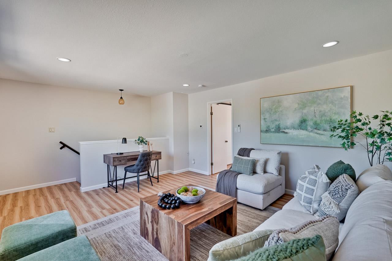 Detail Gallery Image 76 of 95 For 1590 Vineyard Dr, Los Altos,  CA 94024 - 5 Beds | 3 Baths