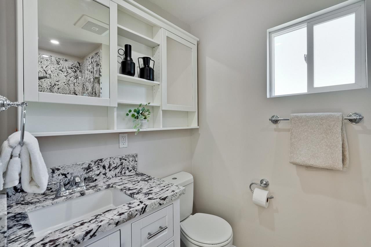 Detail Gallery Image 78 of 95 For 1590 Vineyard Dr, Los Altos,  CA 94024 - 5 Beds | 3 Baths