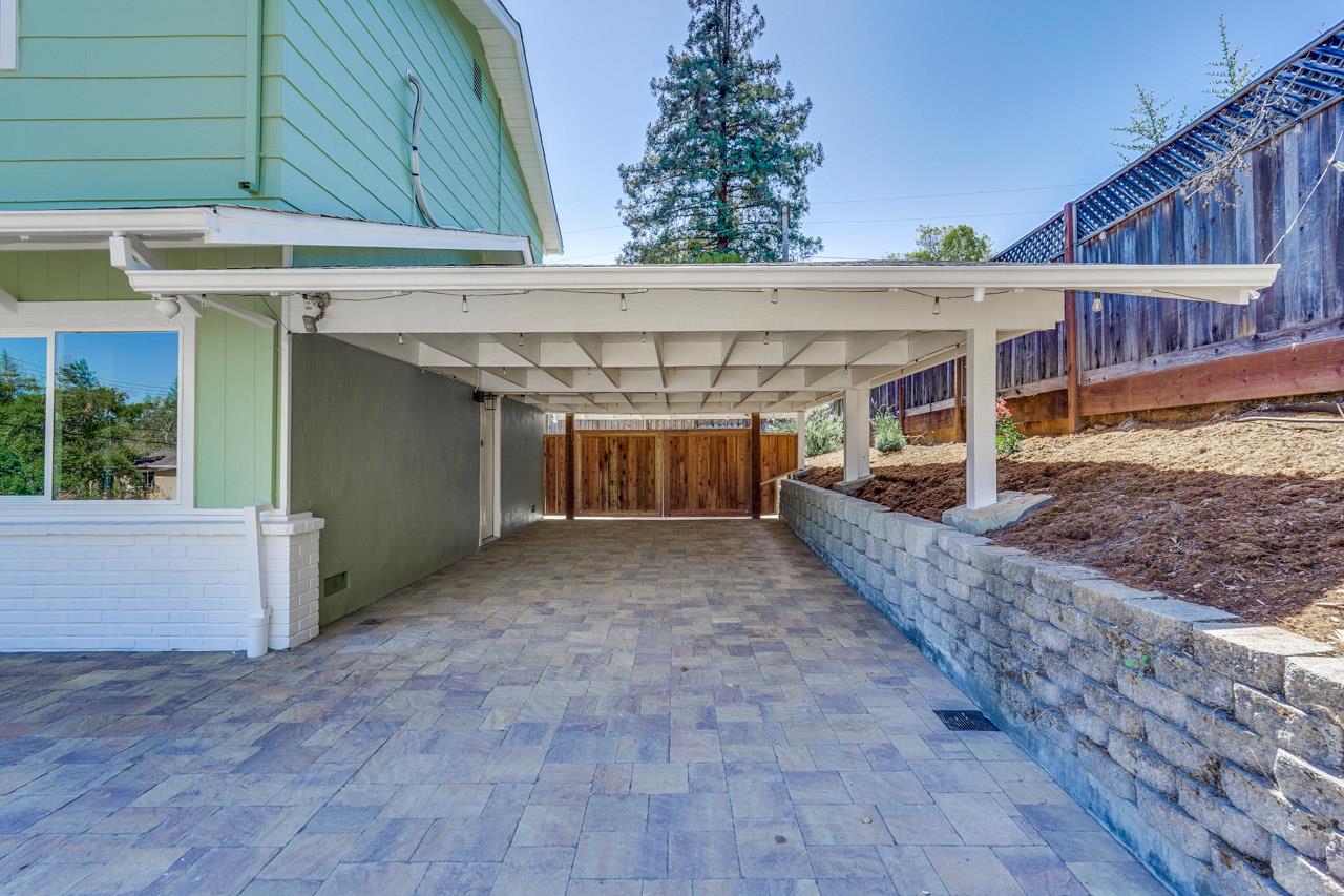 Detail Gallery Image 90 of 95 For 1590 Vineyard Dr, Los Altos,  CA 94024 - 5 Beds | 3 Baths