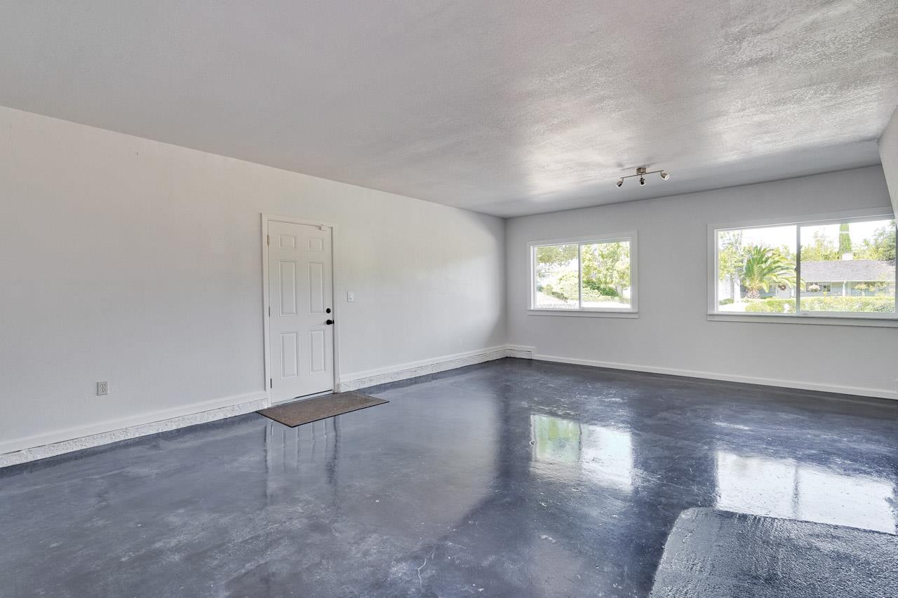 Detail Gallery Image 91 of 95 For 1590 Vineyard Dr, Los Altos,  CA 94024 - 5 Beds | 3 Baths