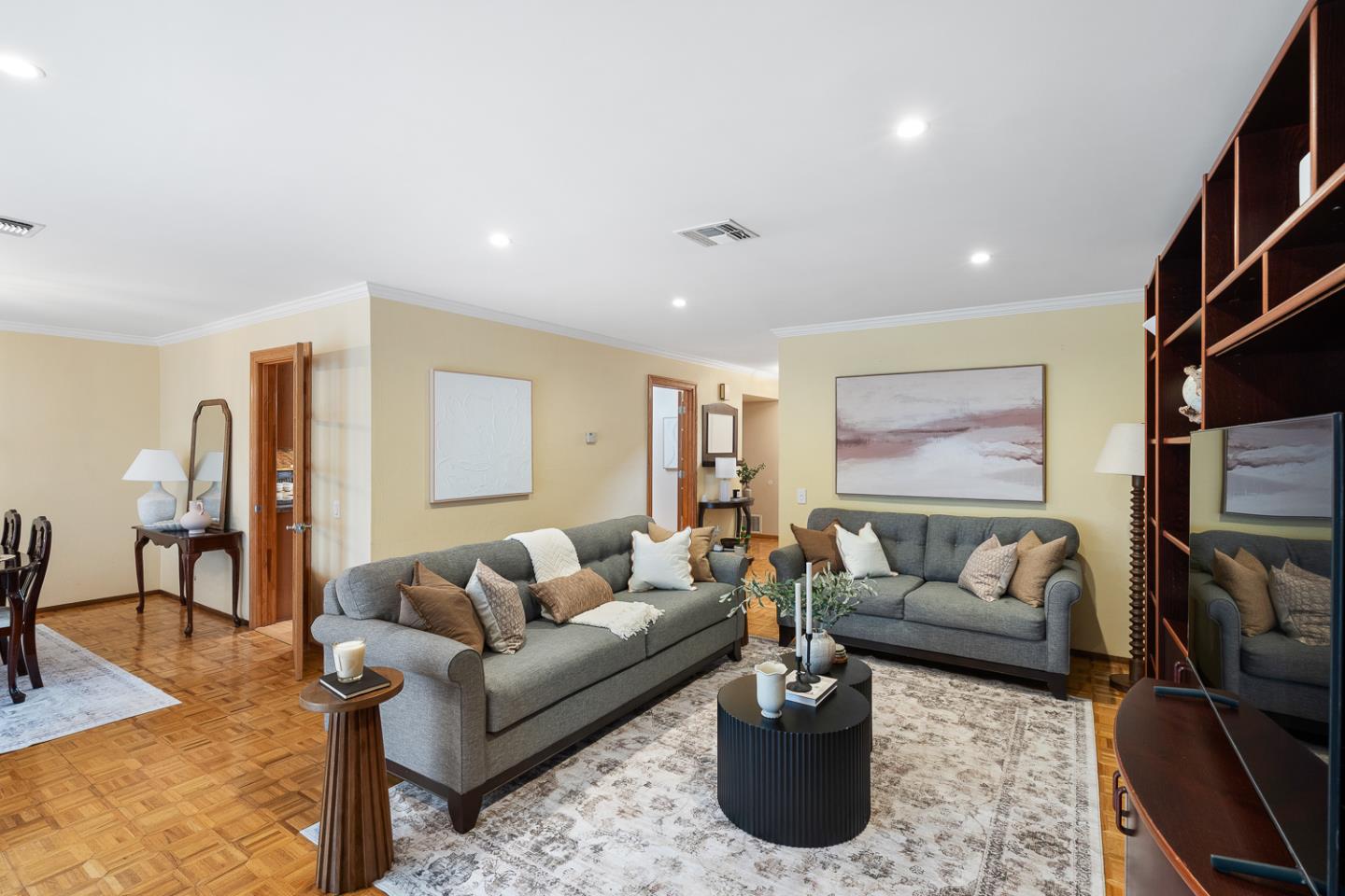 Detail Gallery Image 7 of 31 For 2679 Sean Ct, South San Francisco,  CA 94080 - 3 Beds | 2/1 Baths