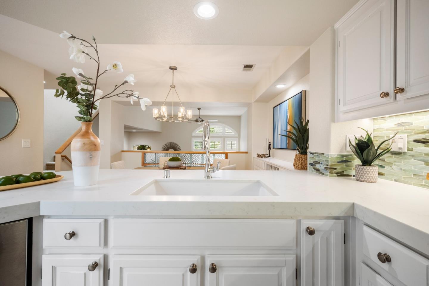 Detail Gallery Image 16 of 38 For 27 Patrick Way, Half Moon Bay,  CA 94019 - 2 Beds | 2/1 Baths