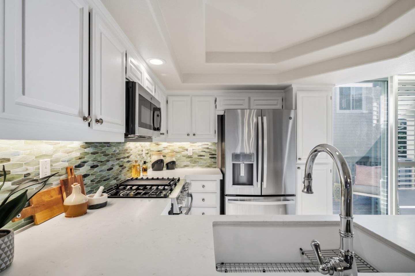 Detail Gallery Image 17 of 38 For 27 Patrick Way, Half Moon Bay,  CA 94019 - 2 Beds | 2/1 Baths