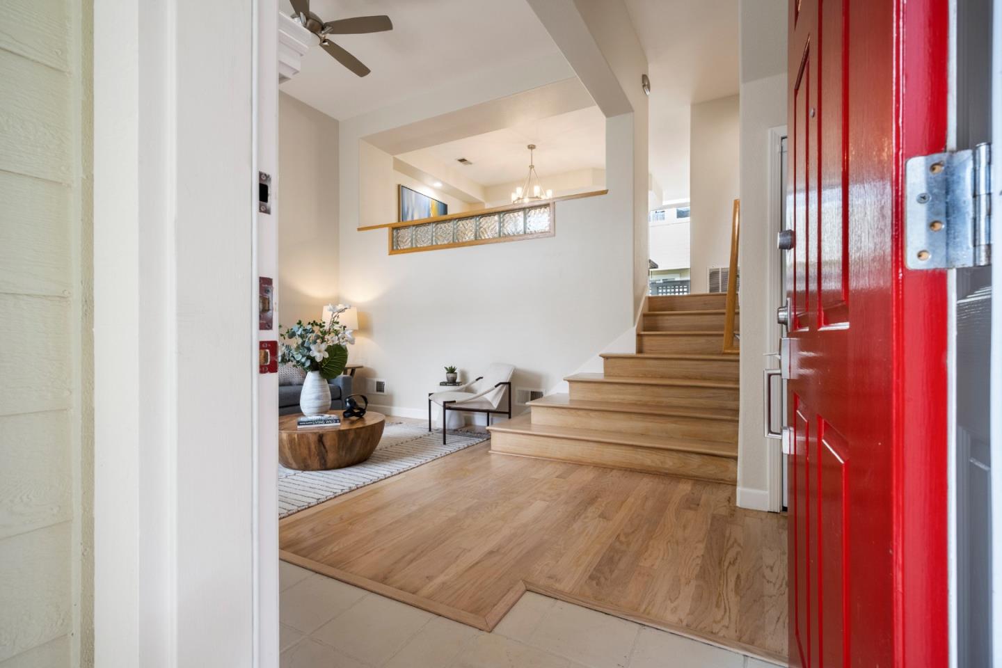 Detail Gallery Image 4 of 38 For 27 Patrick Way, Half Moon Bay,  CA 94019 - 2 Beds | 2/1 Baths