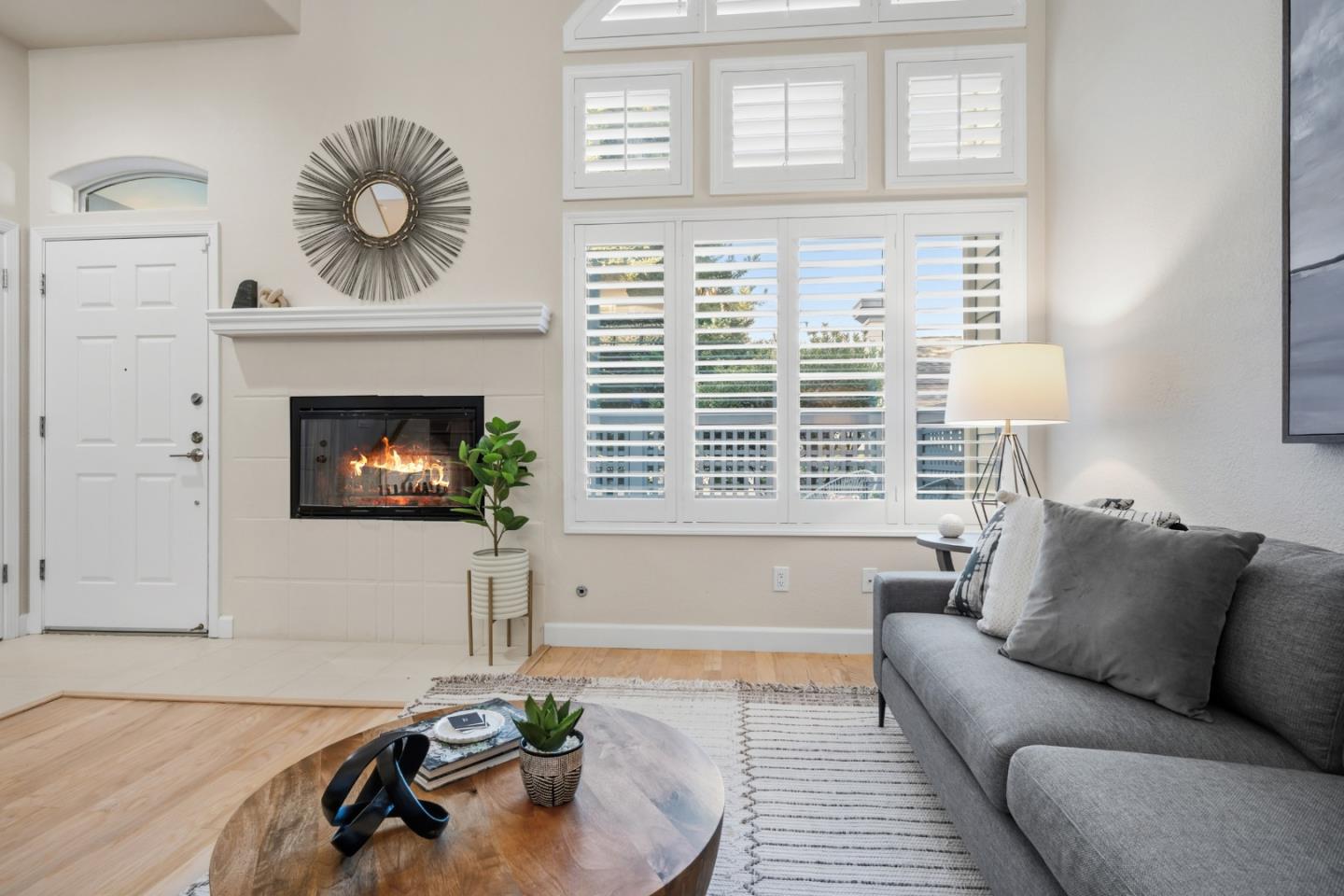 Detail Gallery Image 6 of 38 For 27 Patrick Way, Half Moon Bay,  CA 94019 - 2 Beds | 2/1 Baths