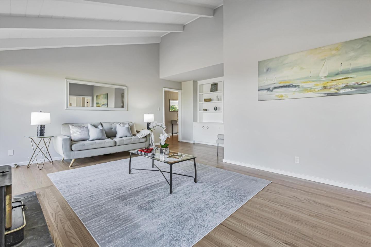 Detail Gallery Image 12 of 22 For 630 Darrell Rd, Hillsborough,  CA 94010 - 3 Beds | 2/1 Baths