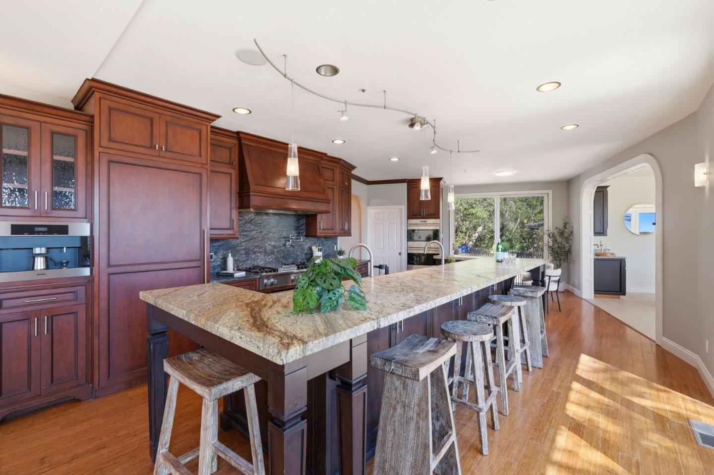 Detail Gallery Image 20 of 67 For 380 Mockingbird Ridge Rd, Watsonville,  CA 95076 - 4 Beds | 3/1 Baths