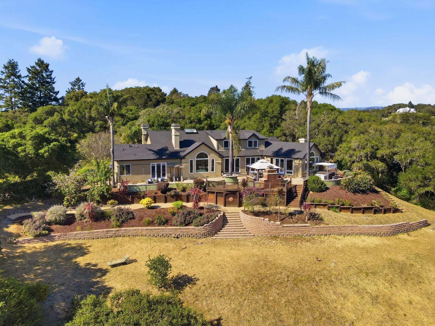 Detail Gallery Image 5 of 67 For 380 Mockingbird Ridge Rd, Watsonville,  CA 95076 - 4 Beds | 3/1 Baths