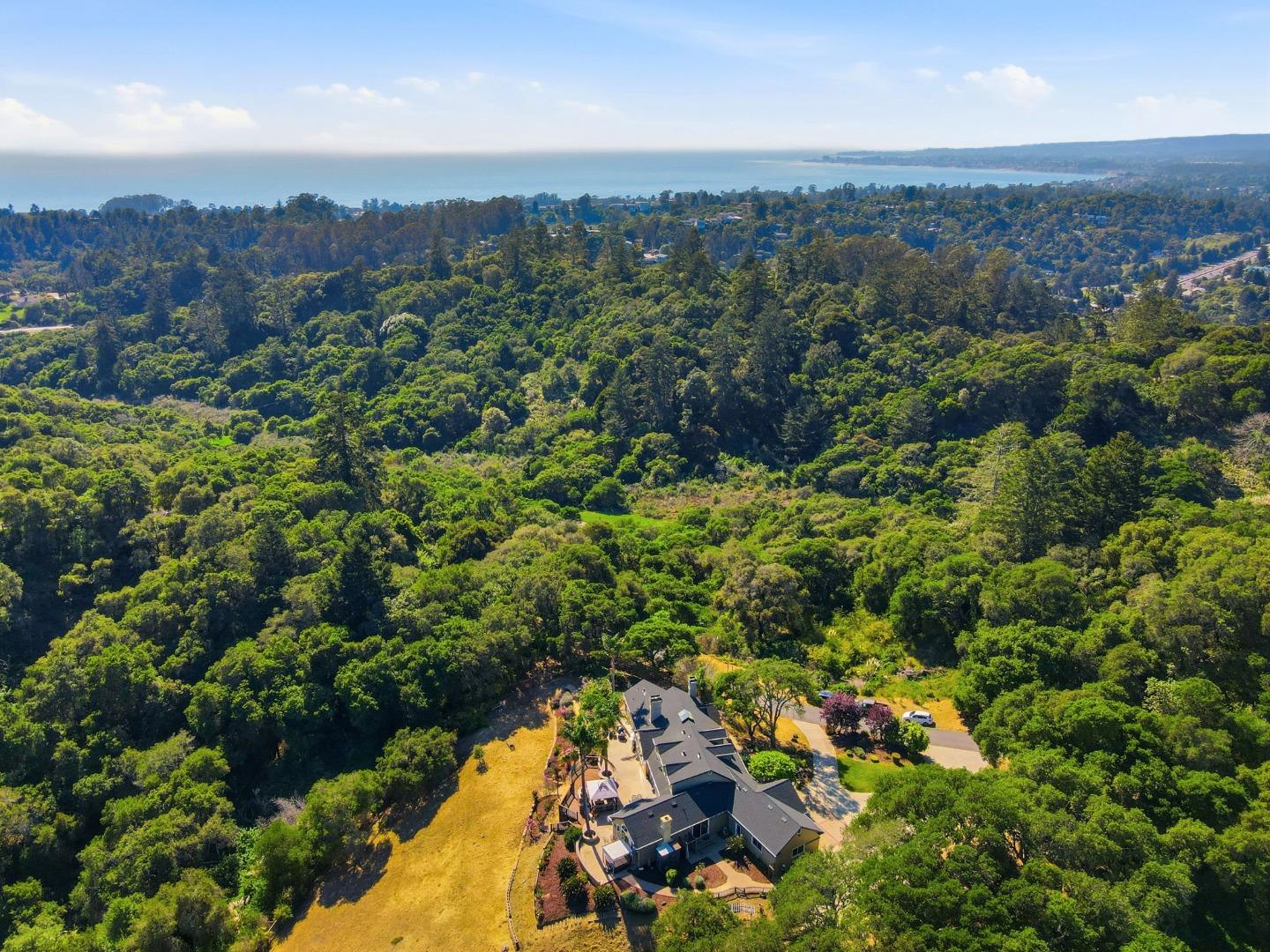 Detail Gallery Image 58 of 67 For 380 Mockingbird Ridge Rd, Watsonville,  CA 95076 - 4 Beds | 3/1 Baths