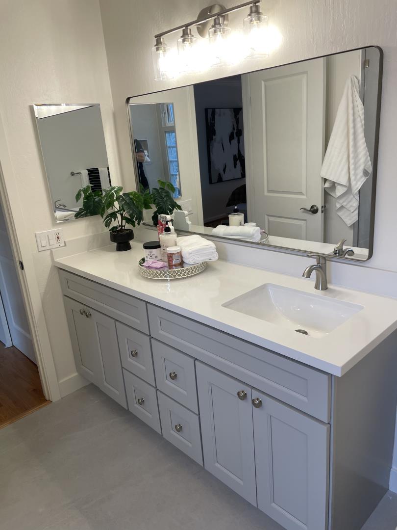 Detail Gallery Image 9 of 14 For 4065 Keith Dr, Campbell,  CA 95008 - 4 Beds | 2 Baths