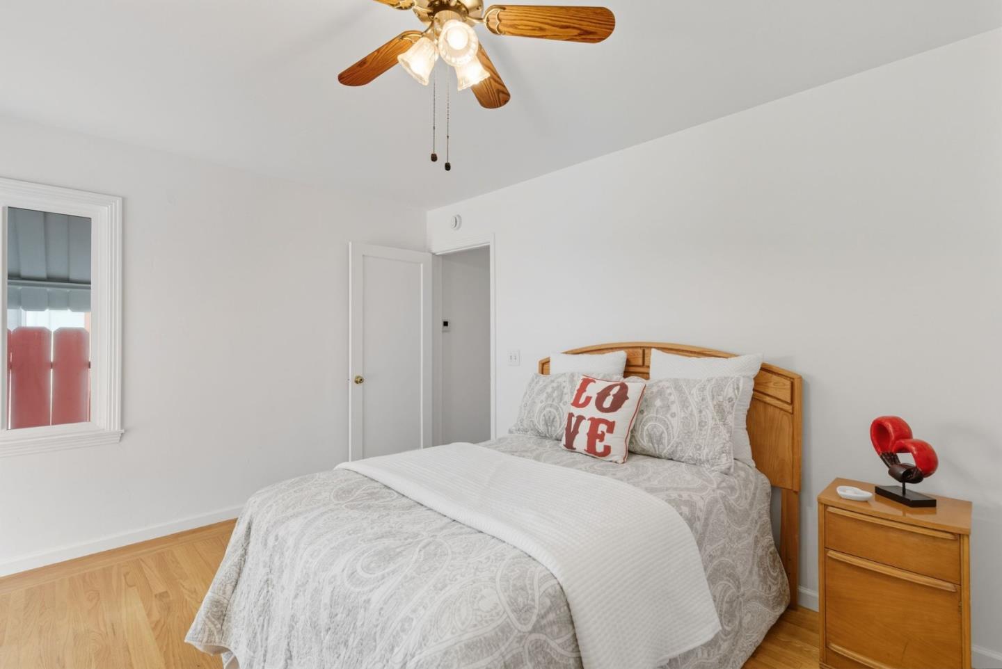 Detail Gallery Image 18 of 31 For 624 Sapphire St, Redwood City,  CA 94061 - 2 Beds | 1 Baths