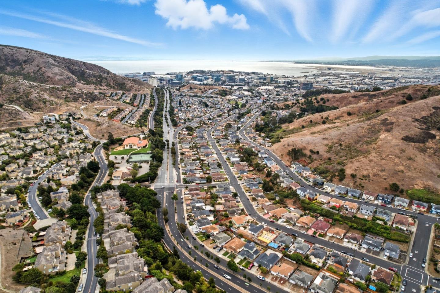 Detail Gallery Image 29 of 32 For 121 Northcrest Dr, South San Francisco,  CA 94080 - 3 Beds | 2/1 Baths
