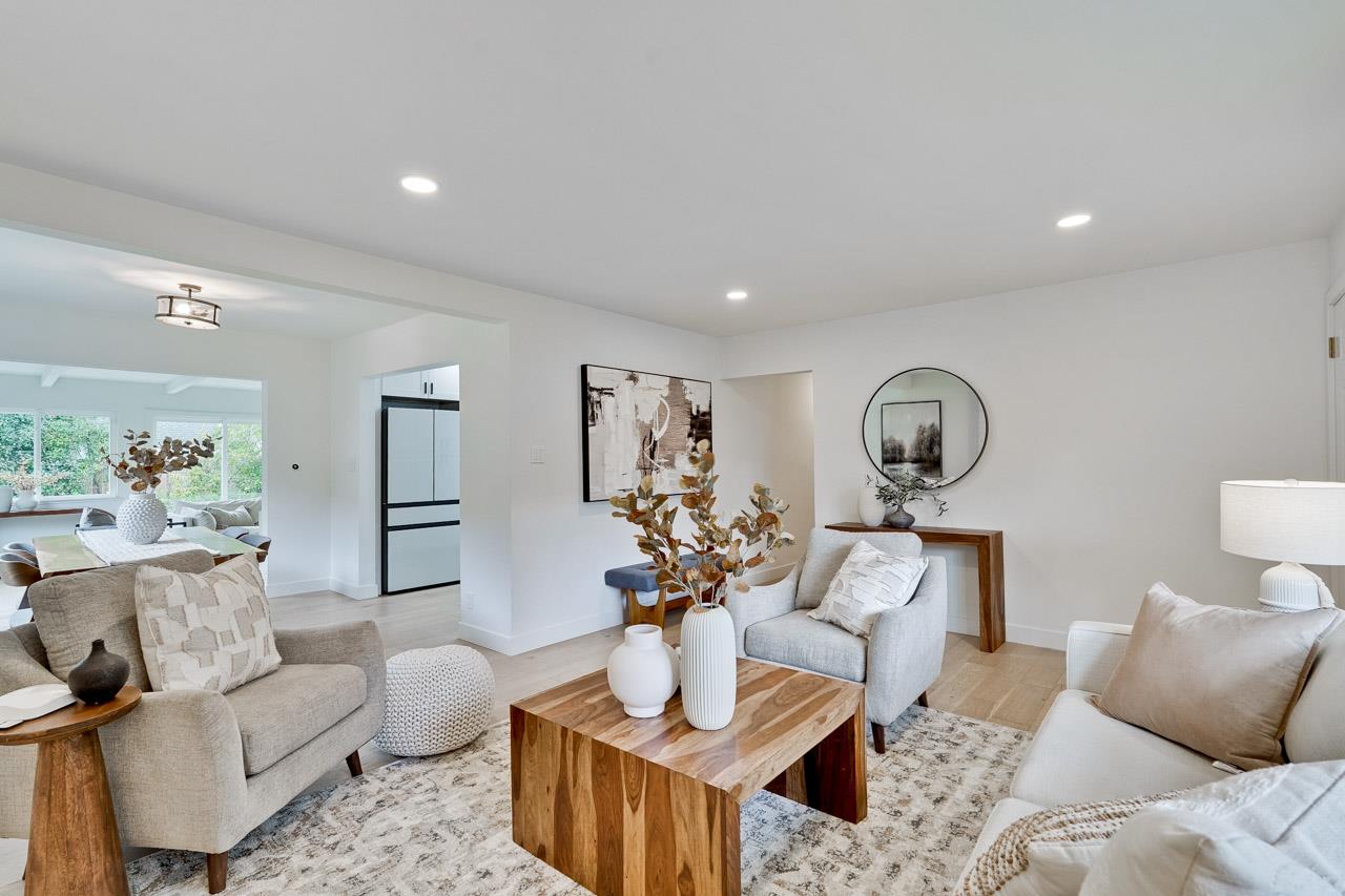 Detail Gallery Image 14 of 79 For 1010 Roosevelt Ave, Redwood City,  CA 94061 - 3 Beds | 2 Baths