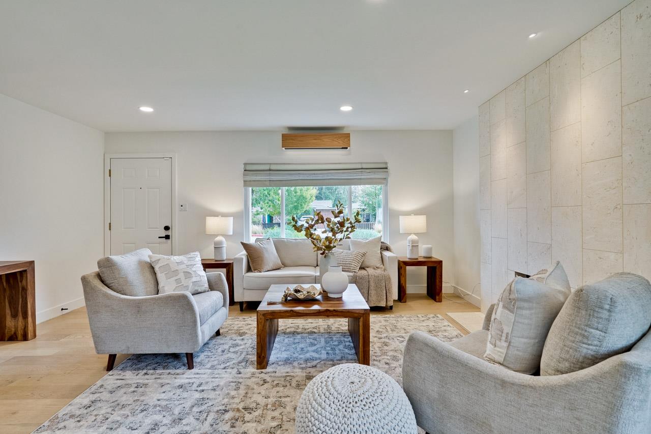 Detail Gallery Image 16 of 79 For 1010 Roosevelt Ave, Redwood City,  CA 94061 - 3 Beds | 2 Baths