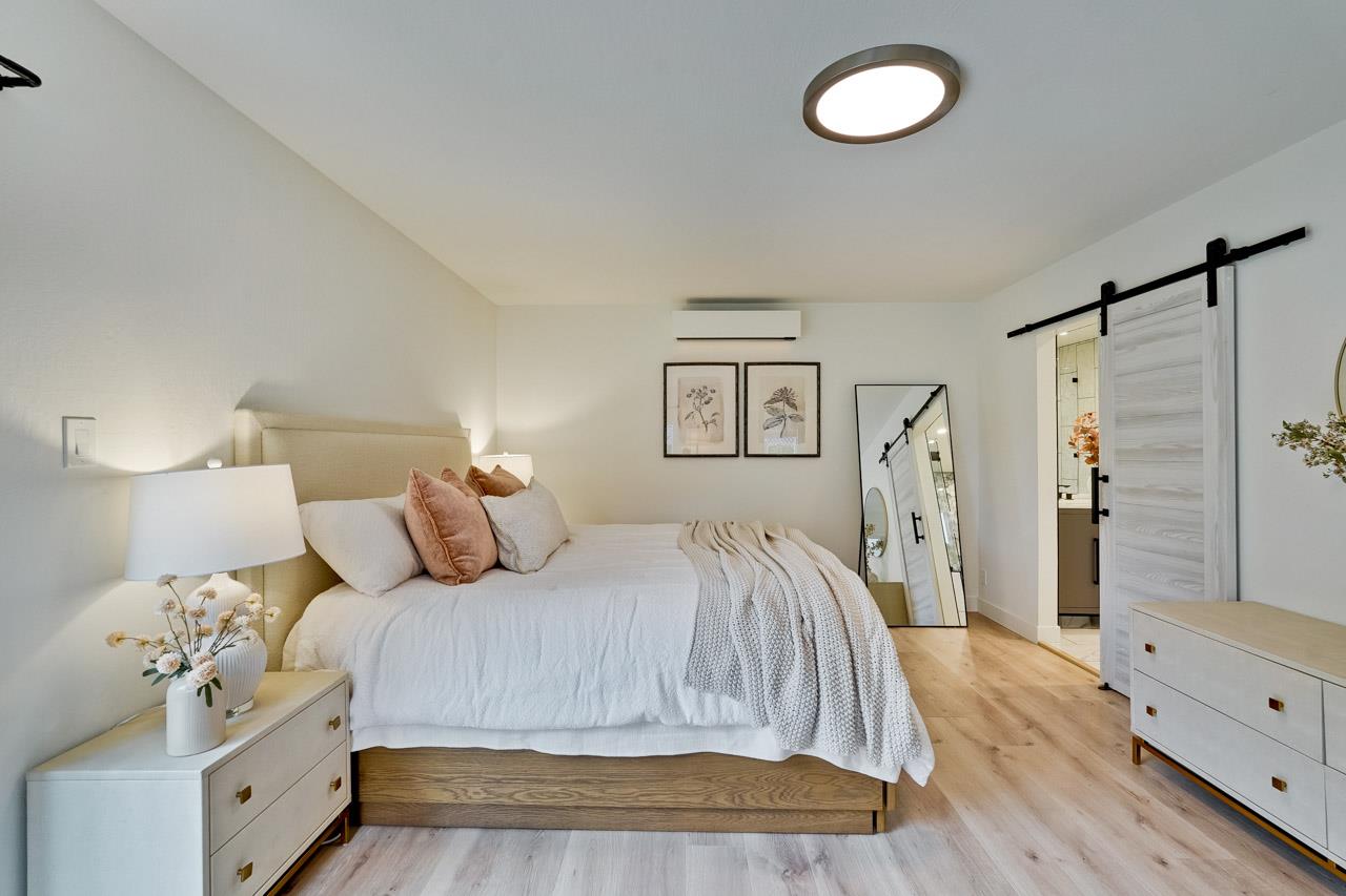 Detail Gallery Image 50 of 79 For 1010 Roosevelt Ave, Redwood City,  CA 94061 - 3 Beds | 2 Baths