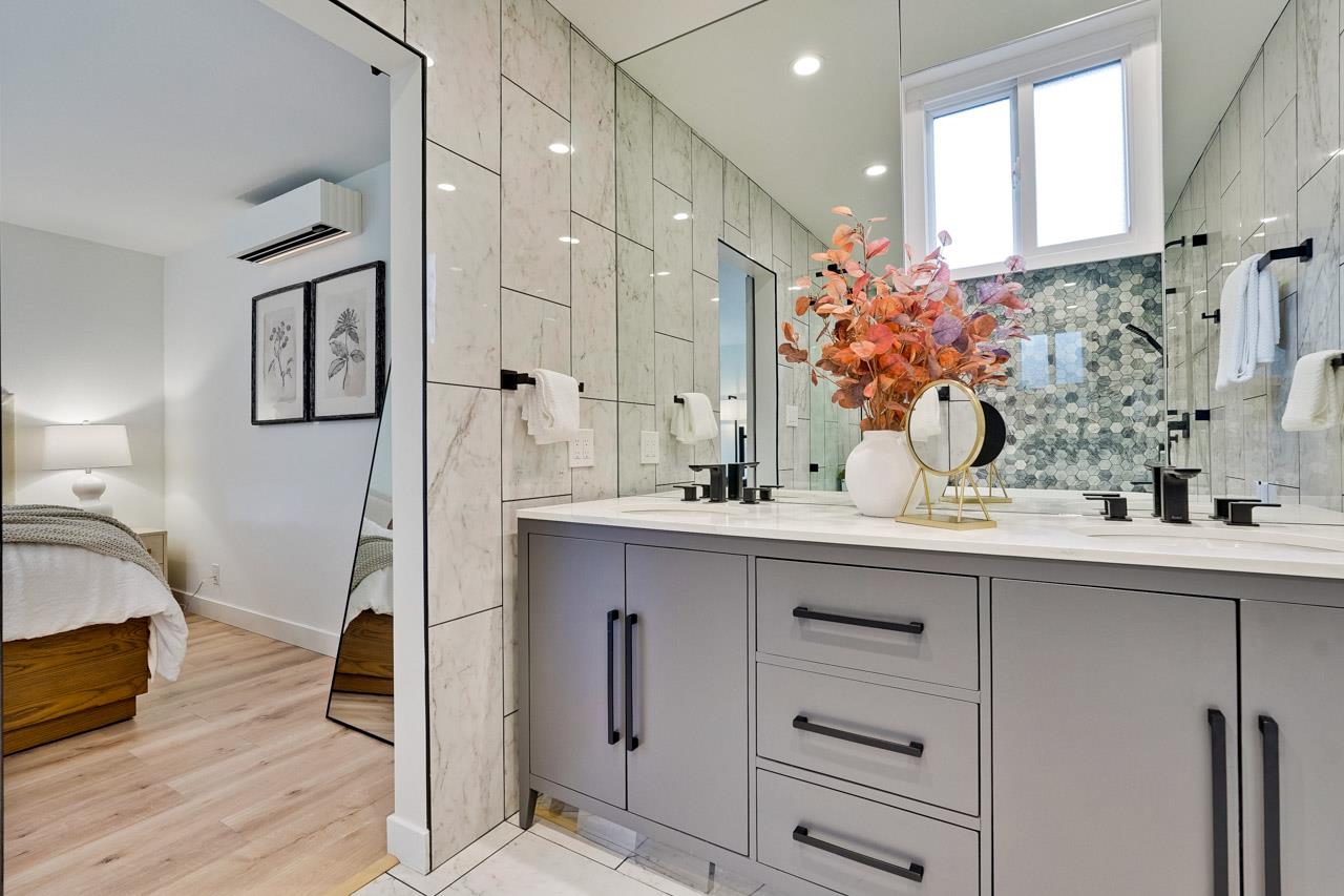 Detail Gallery Image 58 of 79 For 1010 Roosevelt Ave, Redwood City,  CA 94061 - 3 Beds | 2 Baths