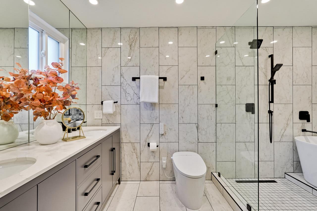 Detail Gallery Image 59 of 79 For 1010 Roosevelt Ave, Redwood City,  CA 94061 - 3 Beds | 2 Baths