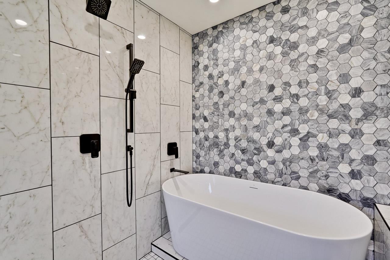 Detail Gallery Image 61 of 79 For 1010 Roosevelt Ave, Redwood City,  CA 94061 - 3 Beds | 2 Baths