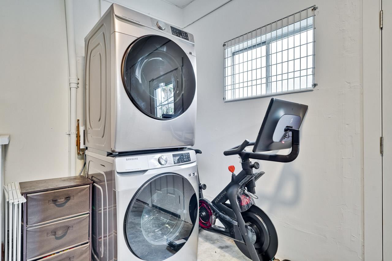 Detail Gallery Image 75 of 79 For 1010 Roosevelt Ave, Redwood City,  CA 94061 - 3 Beds | 2 Baths