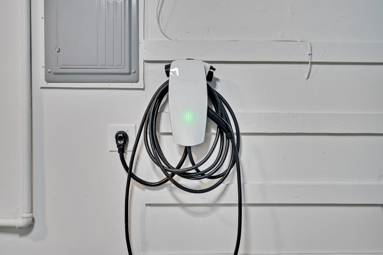 Detail Gallery Image 78 of 79 For 1010 Roosevelt Ave, Redwood City,  CA 94061 - 3 Beds | 2 Baths