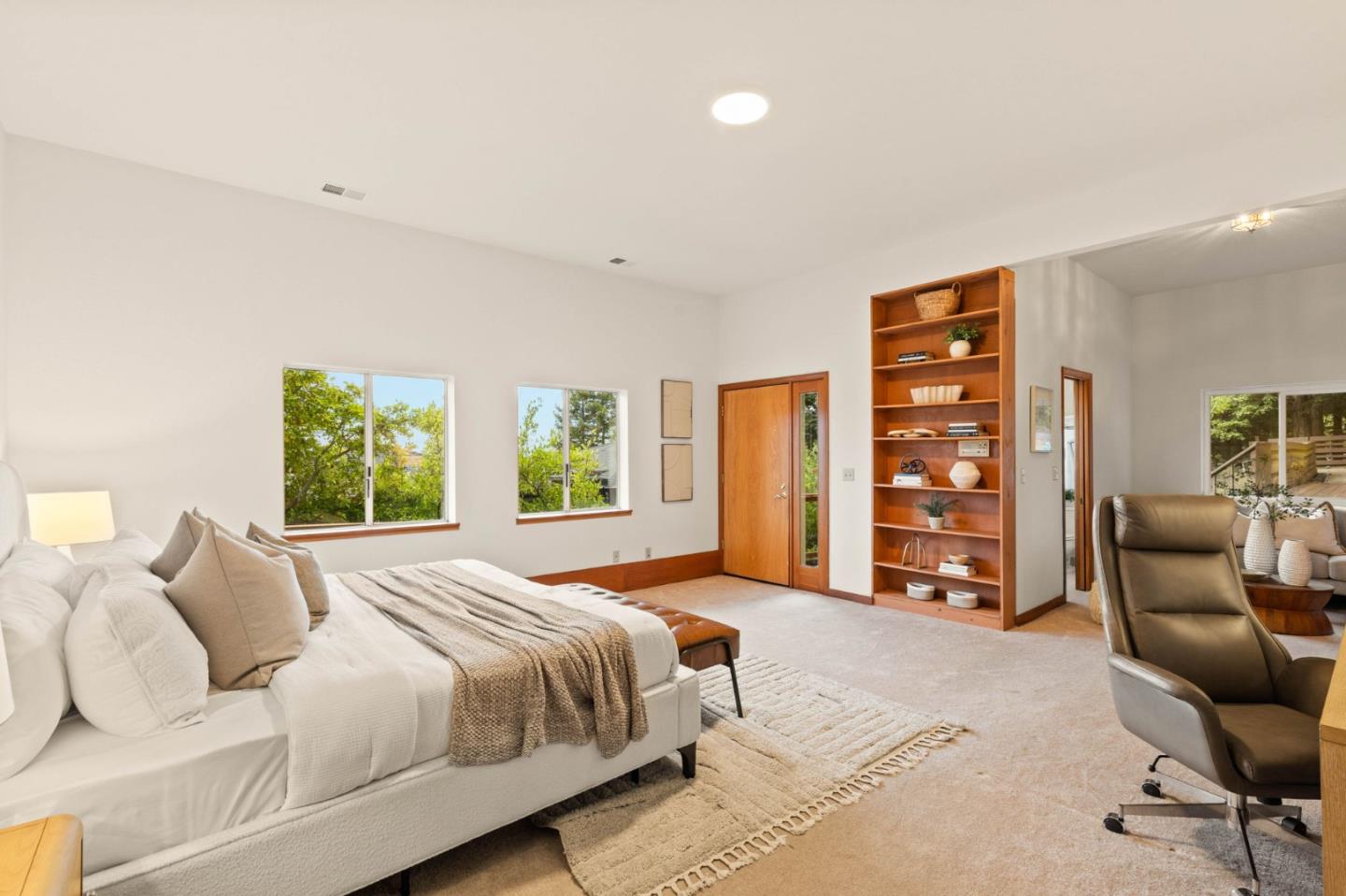 Detail Gallery Image 27 of 38 For 28 Kirkwood Way, San Carlos,  CA 94070 - 4 Beds | 3 Baths